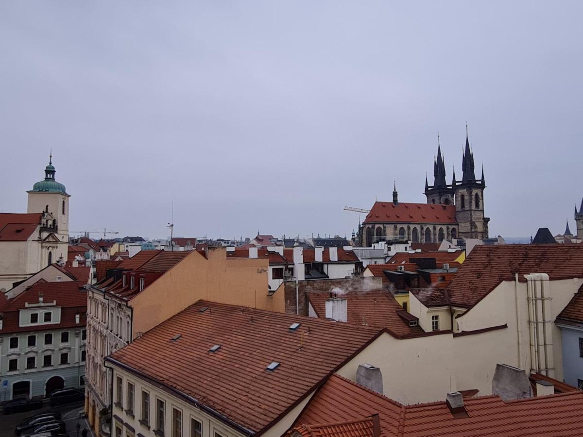 Astronomical Clock Apartments Prag Exteriör bild